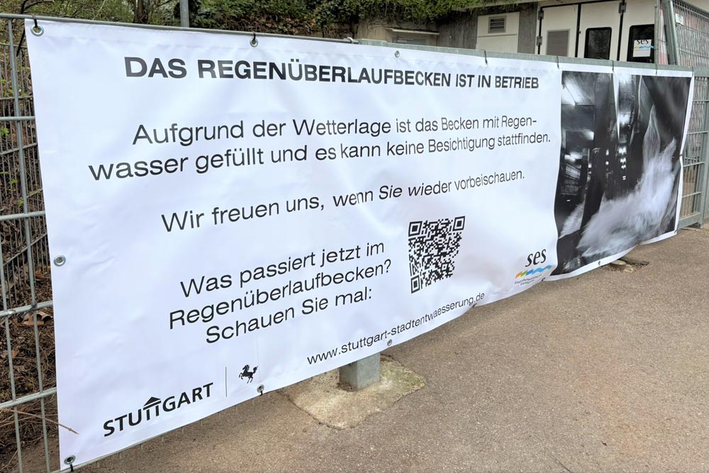 Das Regenüberlaufbecken am Schwanenplaatz war gereinigt, das Team aus dem Kanalbetrieb bereit, Besucherinnen und Besucher zu empfangen. Leider machte einsetzender Regen den Besuch des Regenüberlaufbeckens Schwanenplatz unmöglich.